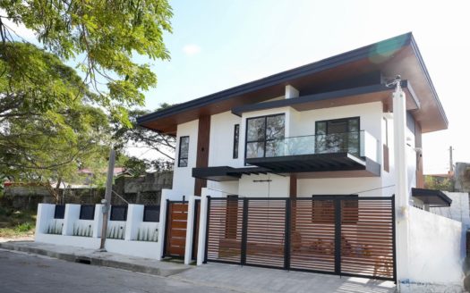 Modern4-BedroomHouseforSaleinOrchardResidentialEstate,Cavite-1.jpg