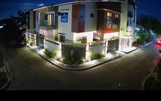 Elegant5-BedroomHouseforSaleinMeadowoodExecutiveVillage,BacoorCavite-1.jpg