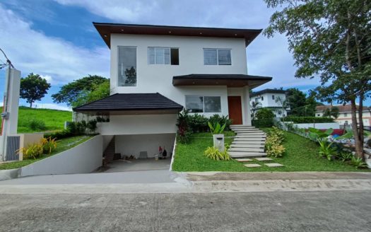Sunny3-Bedroo-HouseforSaleinManilaSouthwoodsResidentialEstatesCavite-1.jpg