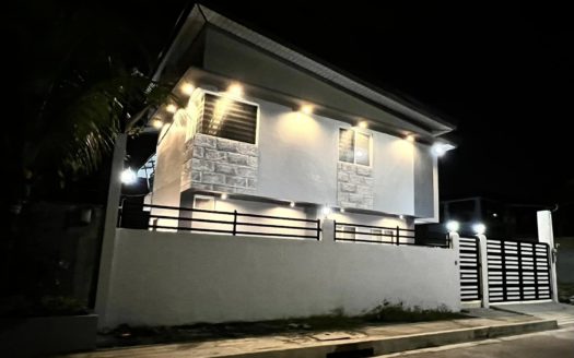 Beautiful4-BedroomPrivateResortforSaleinLakewoodExec.VillageLos-BanosLaguna-1.jpg