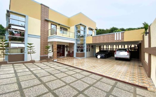 Exceptional4-BedroomHouseandLotforSalein-AntipoloCity-1.jpg