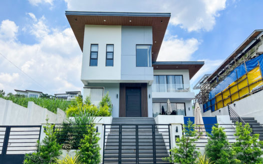Stunning4-BedroomHouseforSaleinSunValleyAntipolo-1-scaled.jpg