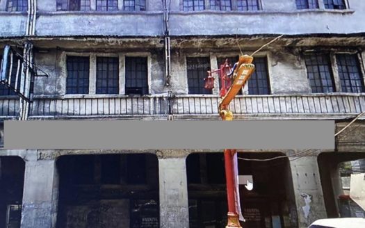 300SQMCommercialBuildingforSaleinBinondoManila-1.jpg