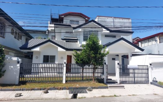Tranquil4-BedroomHouseforSaleinDiliman,QuezonCity-1.jpg