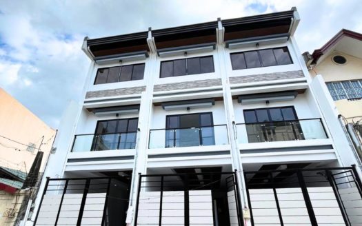 Sleek5-BedroomTownhouseforSaleinKamuning,QuezonCity-1.jpg