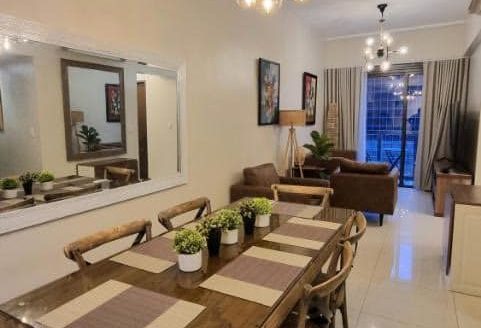 Stylish2-BedroomHouseforSaleinUptownRitzResidences,BGC,Taguig-1.jpg