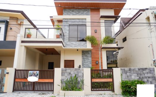 Beautiful4-BedroomHouseLotforSaleinCaviteCity-1.jpg