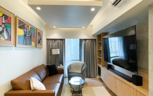 Bewitching1-BedroomCondoUnitforSaleinJoyaSouthRockwellMakati-1.jpg