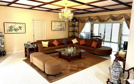 Spacious4BedroomHouseandLotforSaleinDasmarinasVillage-1.jpg