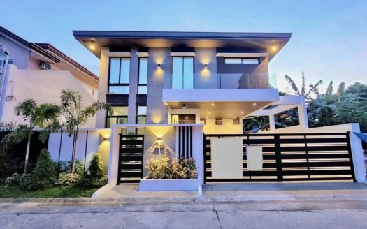 Attractive5-BedroomHouseforSaleinBFHomesParanaque-1.jpg