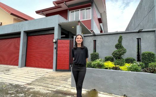 Impressive4-BedroomHouseandLotforSaleinParañaque-1.jpg