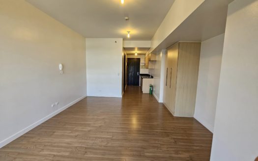 FabulousStudioCondoUnitforSaleinHighParkTower2VertisNorthQuezonCity-1.jpg