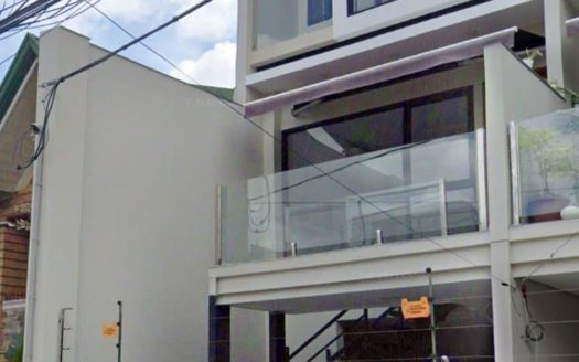 Modern4-BedroomTownhouseforSaleinProject2QuezonCity-1.jpg