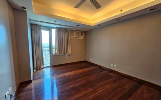 Trendy3-BedroomCondoUnitforSaleatTheGrovebyRockwellPasig-1.jpg