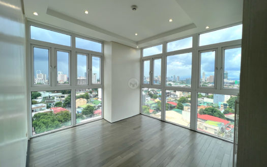 Grand4-BedroomCondominiumforSaleinSanJuan-1.jpg