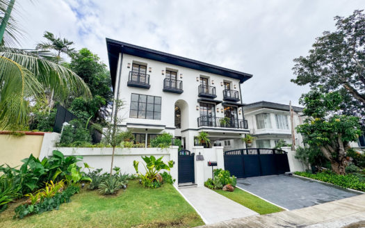 Timeless6-BedroomHouseinAyalaAlabang,MuntinlupaCity-1.jpg