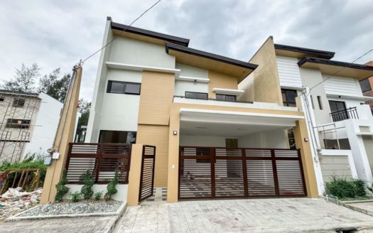 Modern5-bedroomHouseforSaleinGreenwoodsRizal-1.jpg
