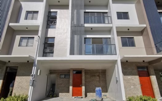 Lovely4-BedroomTownhouseforSaleatTheAlcove,Fairview,QuezonCity-1.jpg