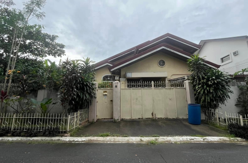 Dazzling4-BedroomHouseandLotforSaleinBFHomes,QuezonCity-1.jpg
