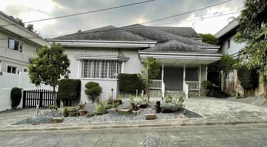 Sensational4-BedroomHouseandLotforSaleinAyalaHeights,QuezonCity-1.jpg