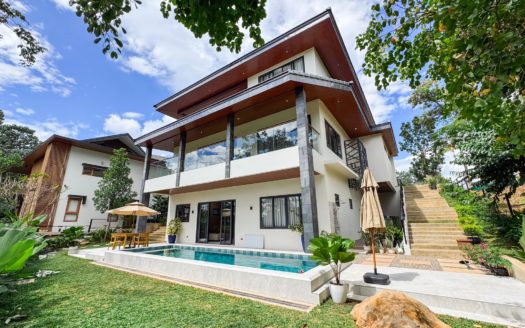 Amazing4-BedroomHouseandLotforSaleinAnvayaCoveMorongBataan-1.jpg