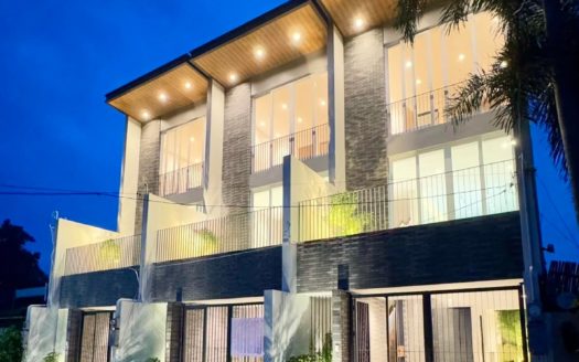 Astonishing3-BedroomTownhouseforSaleinTalaEstateQuezonCity-1.jpg