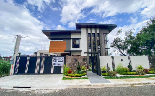 Outstanding5-BedroomHouseandLotforSaleinGenevaGardens,Fairview,QuezonCity-1.jpg