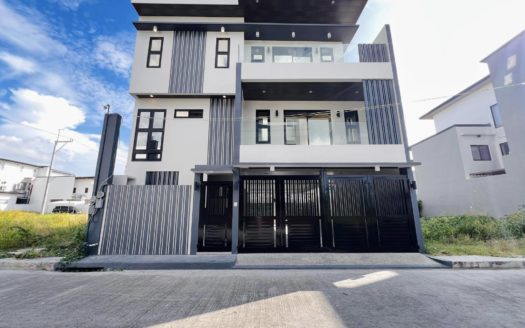 Multi-Level-5-Bedroom-House-and-Lot-for-Sale-in-Greenwoods-Exec.-VillageTaytay-Rizal-1.jpg