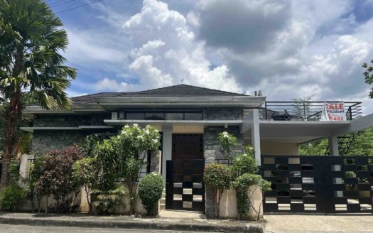 BungalowHouseandLotforSaleinRivieraGolfEstateSilangCavite-1.jpg