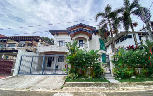 Inviting5-BedroomHouseandLotforSaleinCasaMilanFairviewQuezonCity-1.jpg