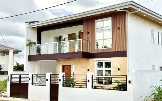 Radiant5-BedroomHouseandLotforSaleinNuvaliCalambaLaguna-1.jpg