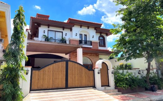 AstoundingBrilliant5-BedroomHouseandLotforSaleinTierraPuraQuezonCity-1.jpg