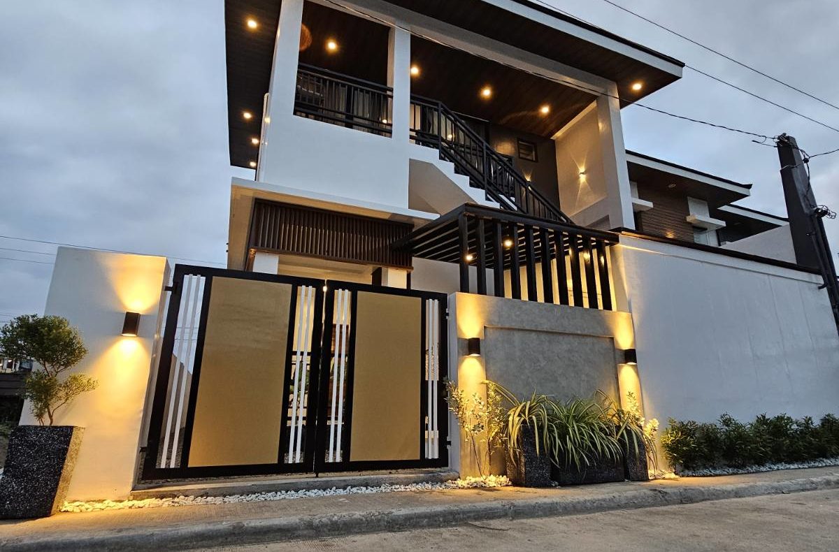 Notable3-BedroomHouseandLotforSaleinMorongBataan-1.jpg