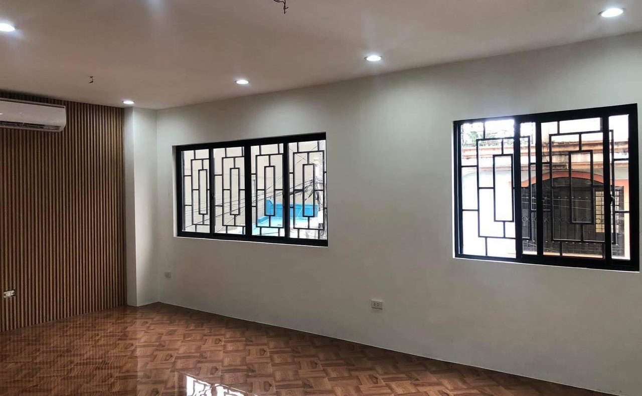 Refined6-BedroomHouseandLotforSaleinBrgy.HolySpiritQuezonCity-8.jpg