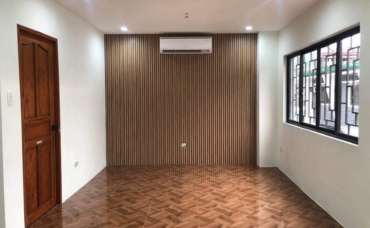Refined6-BedroomHouseandLotforSaleinBrgy.HolySpiritQuezonCity-9.jpg