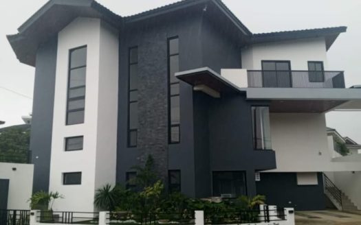 Upscale5-BedroomHouseandLotforSaleinVerdanaHomesBacoorCavite-1.jpg