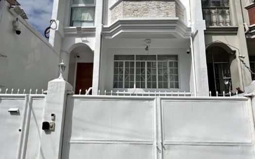 Modern3-BedroomTownhouseforSaleinKapitolyoPasig-1.jpg