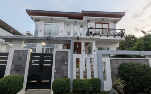 Notable5BedroomHouseandLotforSaleinMultinationalVillageParanaque-1.jpg