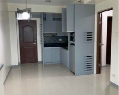 Posh1-BedroomCondoUnitforSaleinArnaizTowerMakatiCity-1.jpg