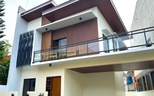 Astonishing3-BedroomHouseandLotforSaleinKatarunganVillageMuntinlupaCity-1.jpg