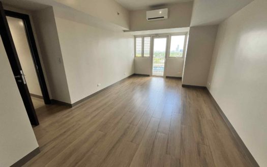 Cozy2-BedroomCondoUnitforSaleinParkMcKinleyWestFortBonifacioTaguig-1.jpg