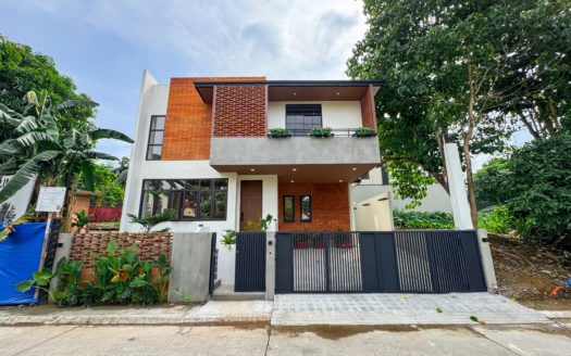 Soothing3-BedroomHouseandLotforSaleinFilinvest2QuezonCity-1.jpg