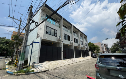 Stately4-BedroomTownhouseforSaleinMandaluyongCity-1.jpg