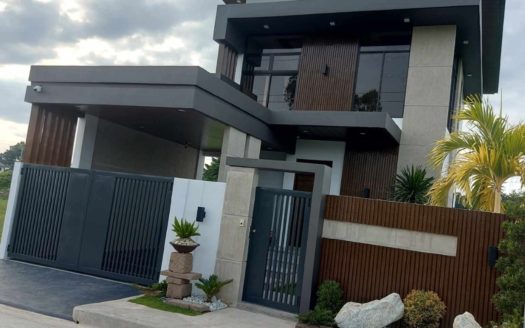 Charming2-BedroomHouseandLotforSaleinBeverlyPlaceMexicoPampanga-1.jpg
