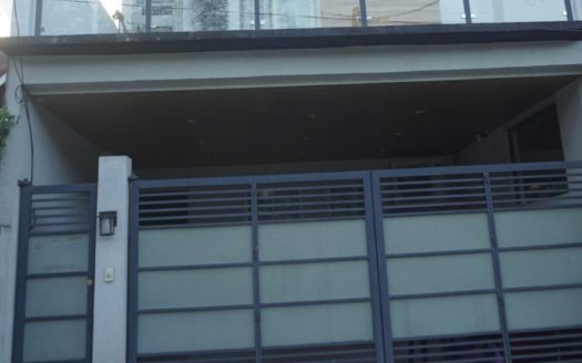 Gleaming4-BedroomHouseandLotforSaleinWestFairviewQuezonCity-1.jpg