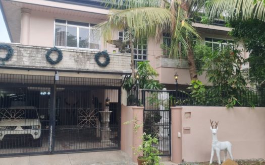 Stylish11-BedroomHouseandLotforSaleinSunValleySubdivisionParanaque-1.jpg