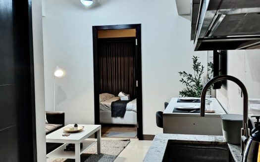 Attractive1-BedroomCondoUnitforSaleinParkMcKinleyWestTaguig-1.jpg