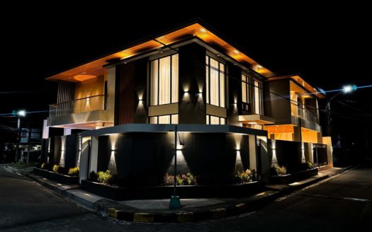 Stately6-BedroomHouseandLotforSaleinGreenwoodsExecutiveVillagePasigCity-1.jpg