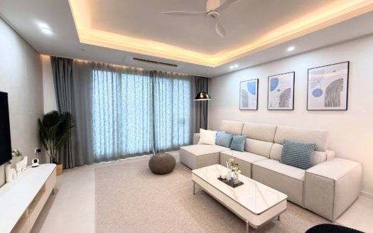Stylish4-BedroomCondoUnitforSaleinTheVillagesClarkFreeportZonePampanga-1.jpg
