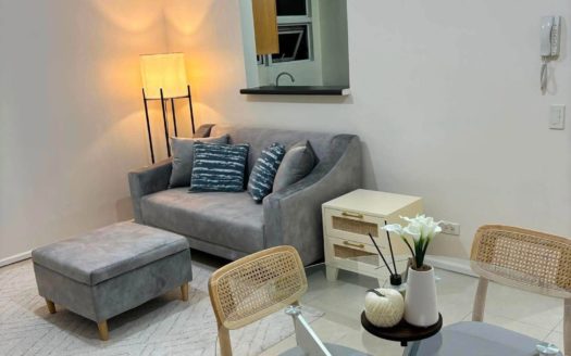 1-BedroomCondoUnitforSaleinEncinoTwoSerendraTaguig-1.jpg